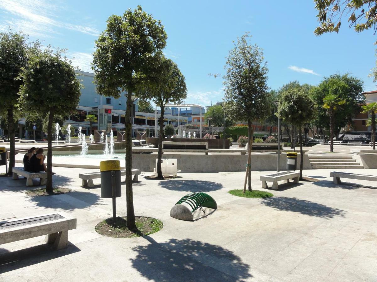 Isola Clara - Appartamenti Bibione Buitenkant foto