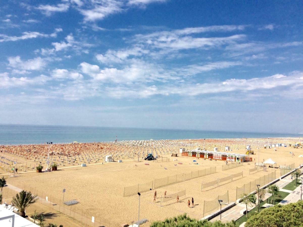 Isola Clara - Appartamenti Bibione Buitenkant foto
