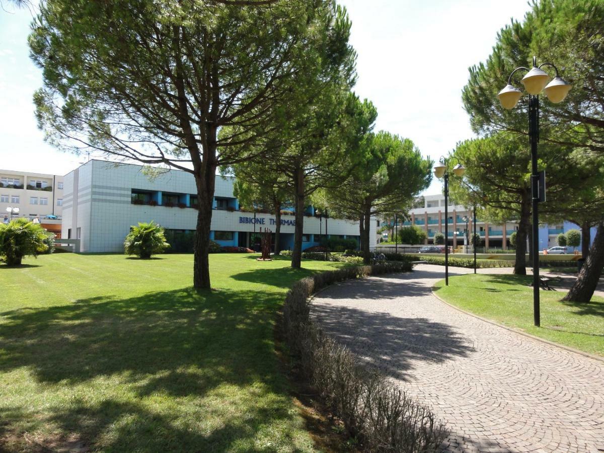 Isola Clara - Appartamenti Bibione Buitenkant foto